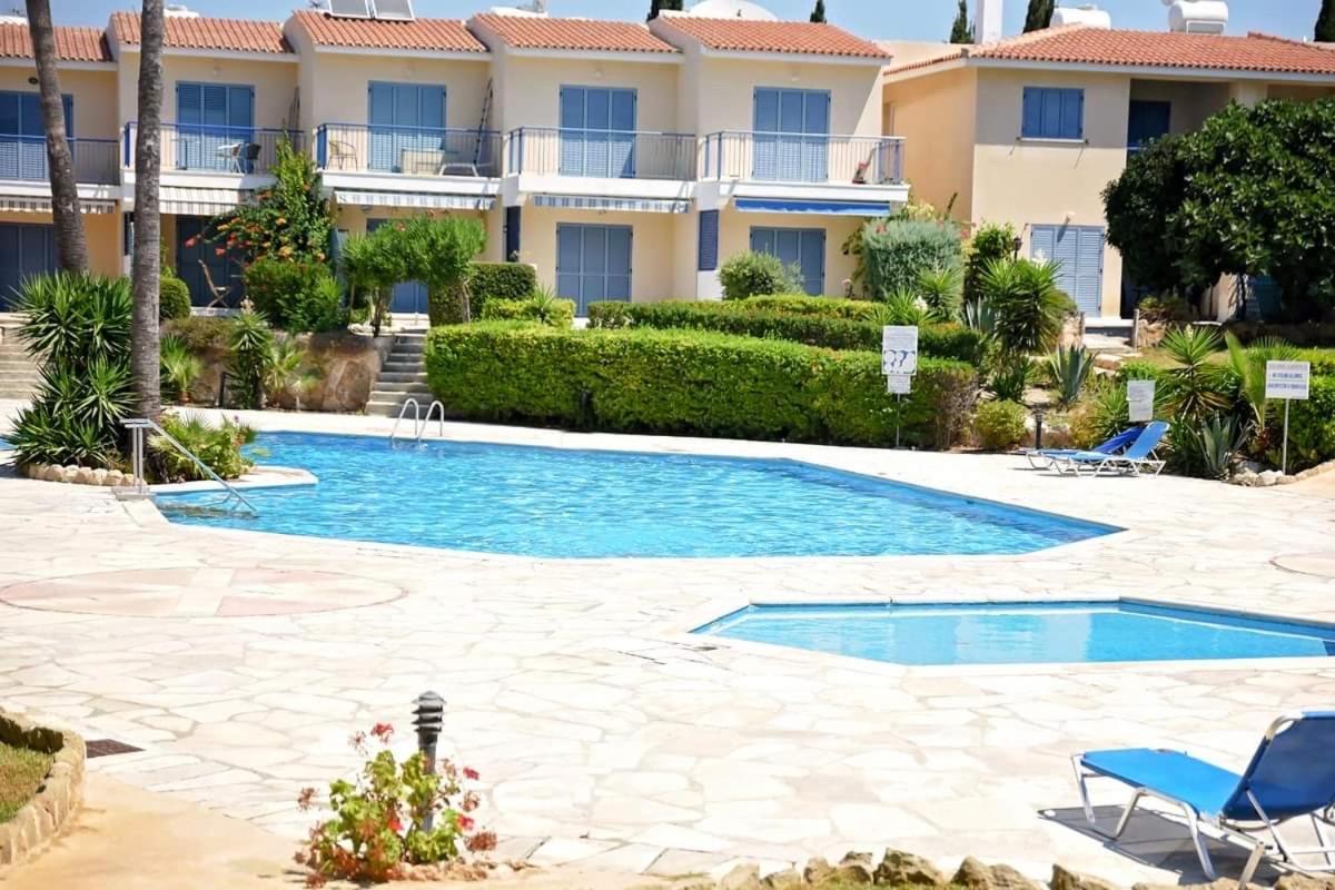 Paradise Gardens With A Large Terrace Paphos Exteriér fotografie